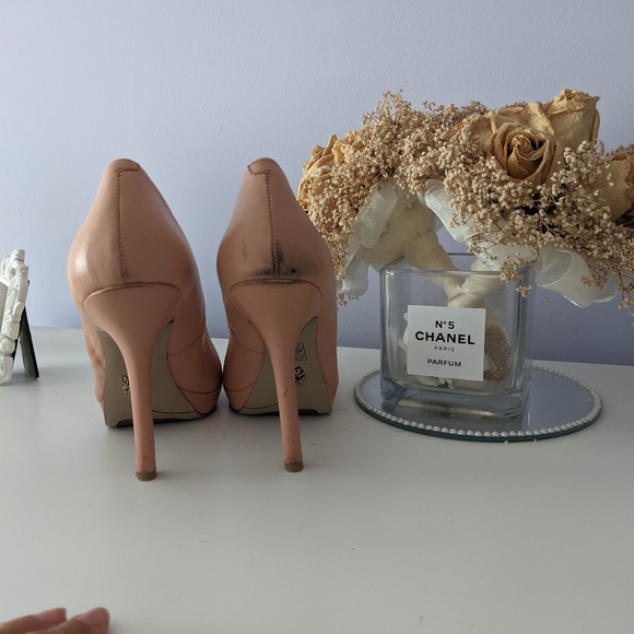 Rose pink Louboutin-style pumps - Picture 3 of 4